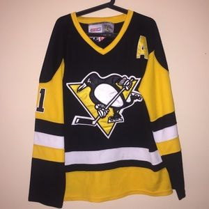 Size 50, Pittsburgh Penguins Evgeni Malkin Jersey